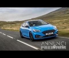 Ricambi usati per ford focus st 2019\22