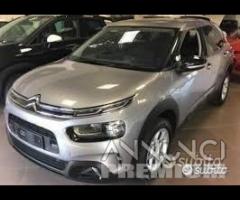 Disponibili ricambi Citroen C4 cactus 2016