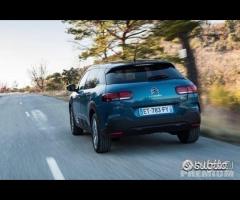 Disponibili ricambi Citroen C4 cactus 2016