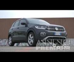 Disponibili Volkswagen T-Cross 2020 ricambi c2418