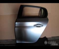 PEUGEOT 208 PORTA SPORTELLO PORTIERA POST SX
