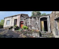 Casale panoramico con terreno a Montargano - 9