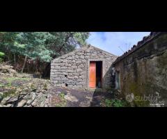 Casale panoramico con terreno a Montargano - 10