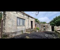 Casale panoramico con terreno a Montargano - 16