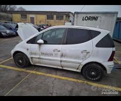 Mercedes Classe A W168 Demolita - Per Ricambi