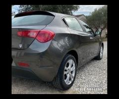 Alfa Romeno Giulietta 1.6 Turbo Diesel GARANZIA 12 - 11