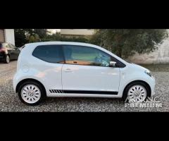 Volkswagen UP 1.0 benzina NEOPATENTATI GARANZIA 12 - 8