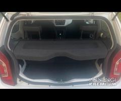 Volkswagen UP 1.0 benzina NEOPATENTATI GARANZIA 12 - 22