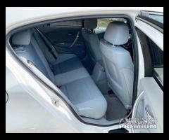BMW 118 D 143 Turbo Diesel GARANZIA 12 - 15