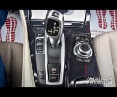 Bmw 520 BMW 520d 190CV Aut. Touring Business/Luxur - 26