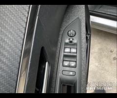 Peugeot 3008 BlueHDi 120 S&S Business GRANDINATA