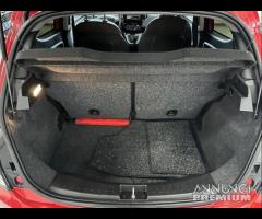 Lancia Ypsilon 1.2 69 CV 5 porte Silver - 11