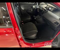 Lancia Ypsilon 1.2 69 CV 5 porte Silver - 15