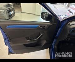 Volkswagen T-Roc 1.0 TSI Style BlueMotion Technolo - 8