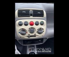 Fiat 600 1.1 Active - 9