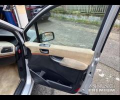 Lancia Phedra 2.0 MJT 136 CV Platino - 15