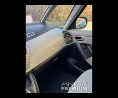 Citroen C4 Picasso 1.6 HDi 110 FAP Business - 13