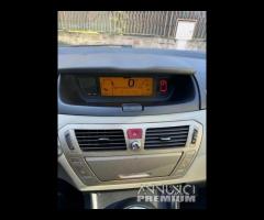 Citroen C4 Picasso 1.6 HDi 110 FAP Business - 16