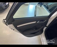 Audi A3 SPB 1.6 TDI clean diesel quattro Ambition - 11