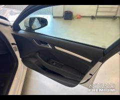 Audi A3 SPB 1.6 TDI clean diesel quattro Ambition - 17