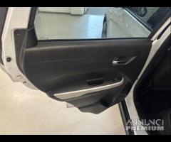 Suzuki Vitara 1.6 VVT V-Top - 10