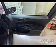 Ford B-Max 1.6 TDCi 95 CV Titanium - 14