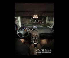 Peugeot 5008 1.6 HDi 110CV Féline - 9