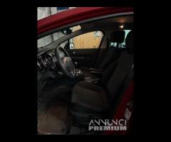 Peugeot 5008 1.6 HDi 110CV Féline - 17