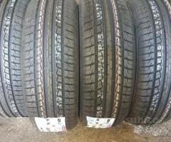 4 gomme nuove 165 65 14 debica