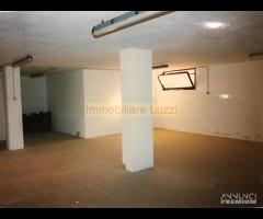 Pontedassio grande magazzino garage - 17