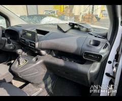 Ricambi usati OPEL COMBO E VAN 1.5 diesel- YH01 - 8