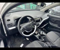 Ricambi KIA PICANTO 2 - 1.0 BENZ. 12V -NO MOTORE - 6