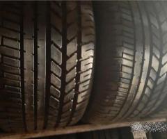 Coppia di pneumatici usato 295 30 18 Pirelli