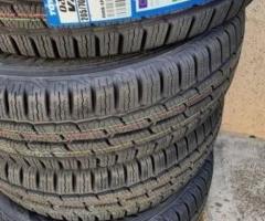 4 gomme nuove 205 70 15  toyo