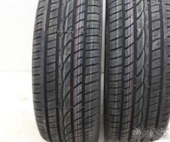Coppia di pneumatici nuovi 235 45 19 Nitto tg21 95