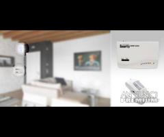 Sistema di allarme con combinatore GSM
