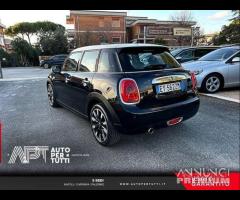 MINI Mini 5 porte 1.5 Cooper D 5p auto