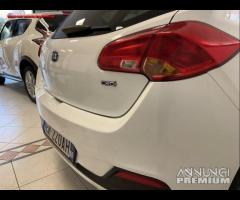 KIA cee'd 2ª 1.4 CRDI 90 CV CONDIZIONI ECCELLENTI - 9