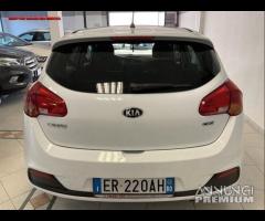 KIA cee'd 2ª 1.4 CRDI 90 CV CONDIZIONI ECCELLENTI - 14