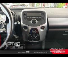 Toyota Aygo 5p 1.0 x-cool 72cv - 12