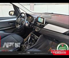 BMW Serie 2 Gran Tourer 220d Business 7p.ti auto - 23