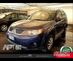 Mitsubishi Outlander 2.0 di-d Instyle 7p.ti dpf