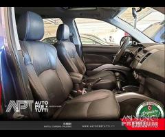 Mitsubishi Outlander 2.0 di-d Instyle 7p.ti dpf - 14