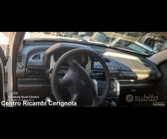 Land Rover Freelander 2.0 td 204d3 - 16