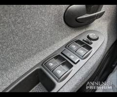 LANCIA Ypsilon 3ª serie - 2023 - 12