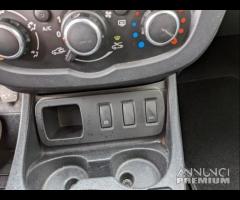 DACIA Duster 2ª serie - Special Edition - 15