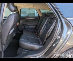 FORD Mondeo 4ª serie - 2016 - 11