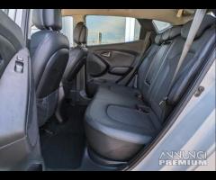 HYUNDAI ix35 - 12
