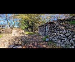 Terreno con rustico a Castiglione di Sicilia