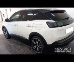 Ricambi per peugeot 3008 anno 2021/22 #0078